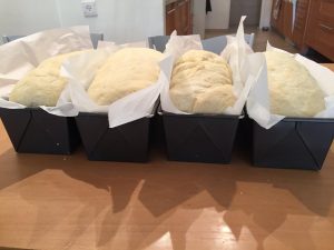 חלות חמאה וביצים