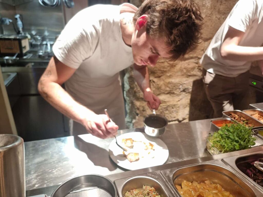 השף בפעולה בבאבי