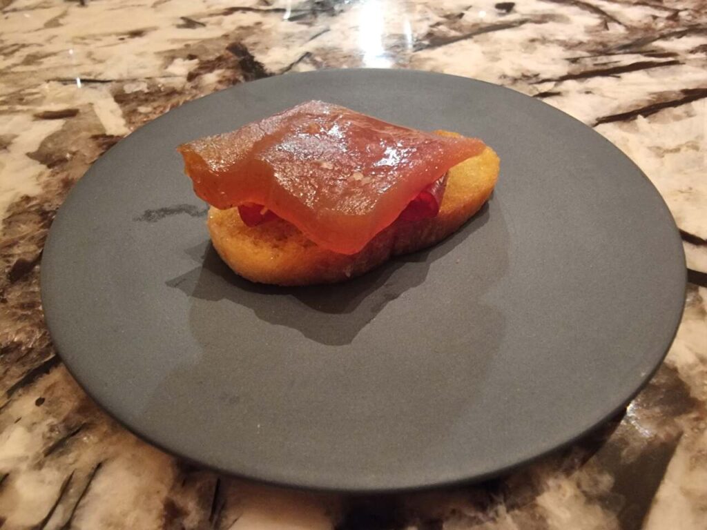 מנת סשימי טונה