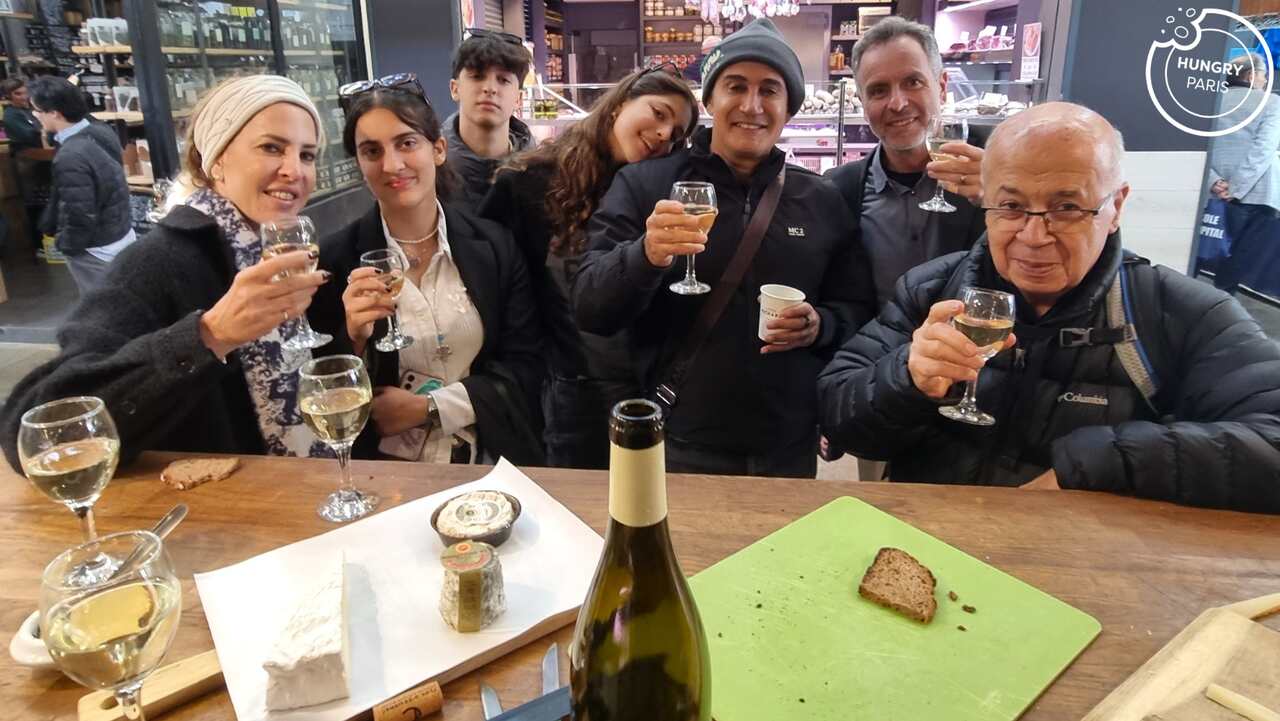 קבוצה בסיור קולינרי