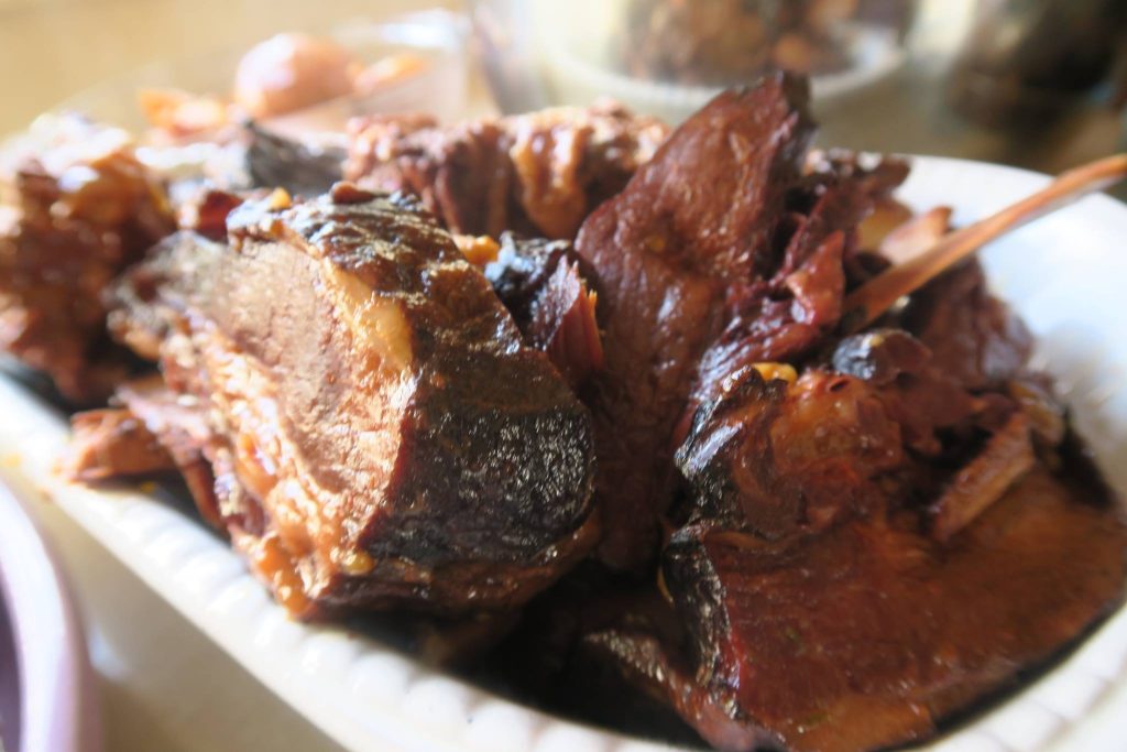 בשרים בחמין