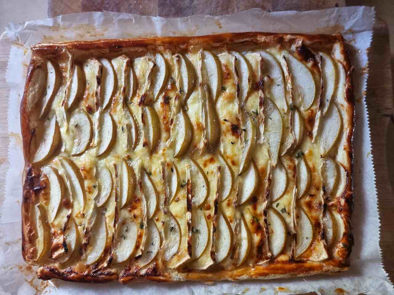 טארט ברי ואגסים